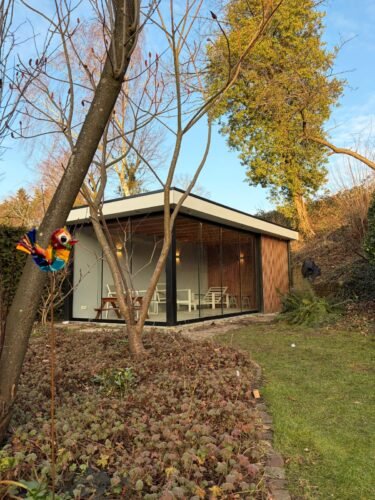 Luxe overkapping Enschede bouwbedrijf